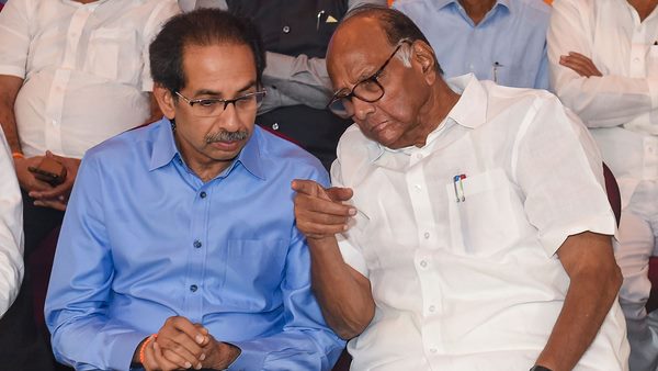 बड़ा सवाल- कौन होगा उद्धव सरकार में डिप्टी सीएम