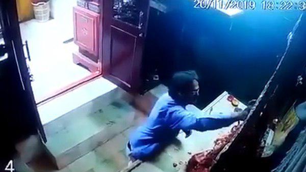 पुलिस ने दर्ज किया केस