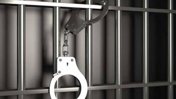 लड़की के पिता ने दर्ज कराई शिकायत लड़की के पिता ने दर्ज कराई शिकायत