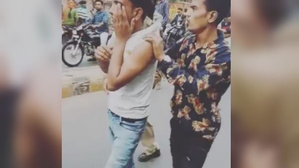 प्रैक्टिस से घर लौट रही खिलाड़ी पर की अभद्र टिप्पणी प्रैक्टिस से घर लौट रही खिलाड़ी पर की अभद्र टिप्पणी