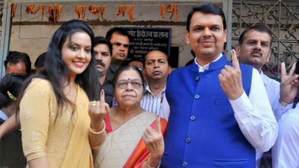 गाना गाने का शौक भी है