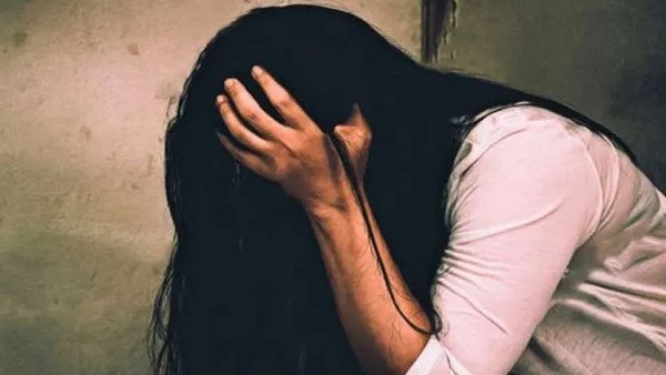 सेक्स टॉय से भरा बैग बरामद