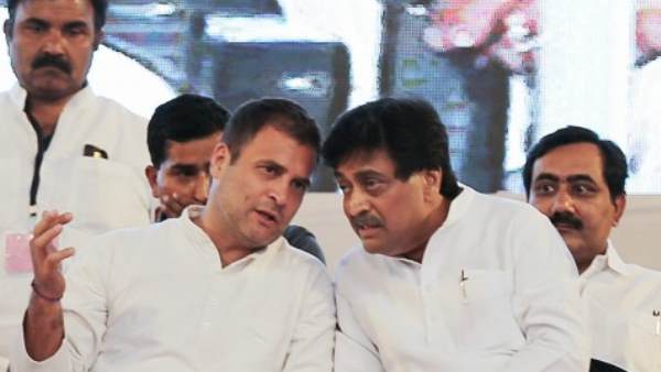 हाईकोर्ट ने खारिज कर दिया था राज्यपाल का आदेश