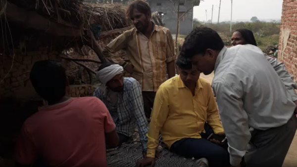 electricity department sends electricity bill of rupees 46 lakhs to Family living in hut electricity department sends electricity bill of rupees 46 lakhs to Family living in hut