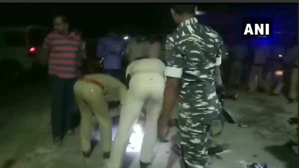 शादी के कार्यक्रम से लौट रहा था परिवार