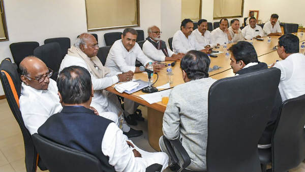 कांग्रेस के 3 विधायकों के चलते फंसी पेंच ? कांग्रेस के 3 विधायकों के चलते फंसी पेंच ?