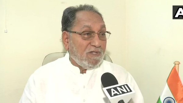 कांग्रेस के सभी विधायक एकजुट: हुसैन दलवई