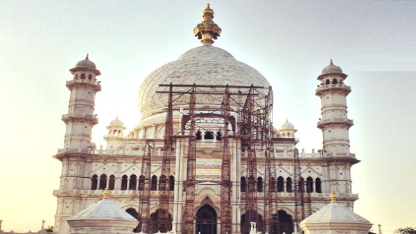 19वीं सदी में मंदिर की नींव रखी, 52 कुएं बनाए गए 19वीं सदी में मंदिर की नींव रखी, 52 कुएं बनाए गए