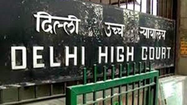 Delhi High Court, Tis Hazari Court, police lawyers clash, delhi, police, delhi police, lawyer, Home Ministry, पुलिस वकील टकराव, दिल्ली पुलिस, वकील, दिल्ली हाईकोर्ट, दिल्ली Delhi High Court, Tis Hazari Court, police lawyers clash, delhi, police, delhi police, lawyer, Home Ministry, पुलिस वकील टकराव, दिल्ली पुलिस, वकील, दिल्ली हाईकोर्ट, दिल्ली