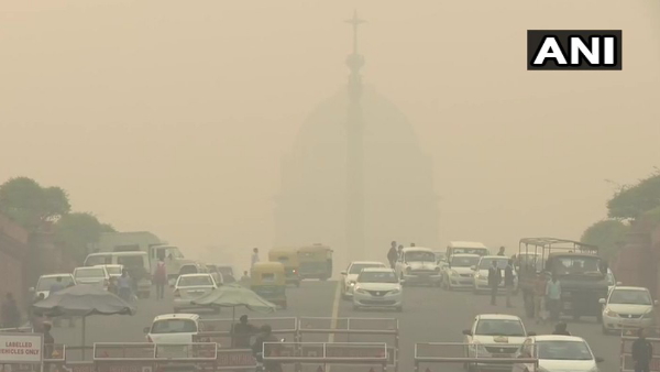 स्मॉग से ढका राष्ट्रपति भवन