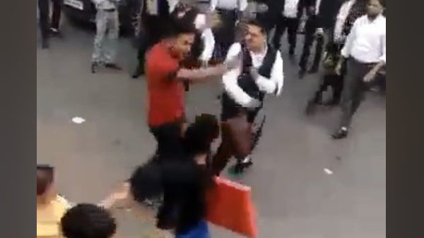 कहां से हुई विवाद की शुरुआत?
