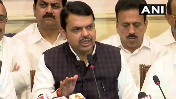 हमारे पास नंबर नहीं: फडणवीस