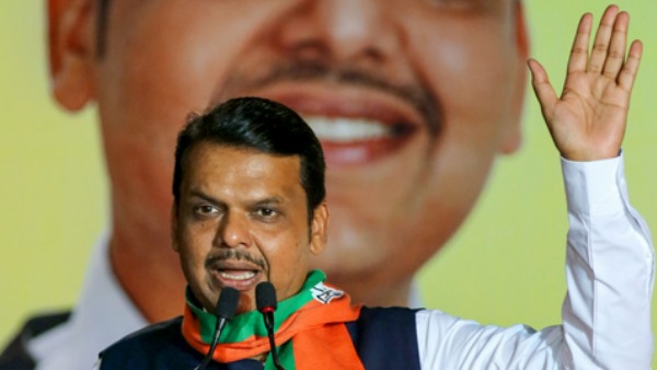 फ्लोर टेस्ट के दौरान बीजेपी ने किया वॉकआउट फ्लोर टेस्ट के दौरान बीजेपी ने किया वॉकआउट