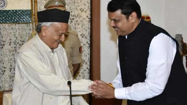 कोश्यारी को हटाने की मांग कोश्यारी को हटाने की मांग