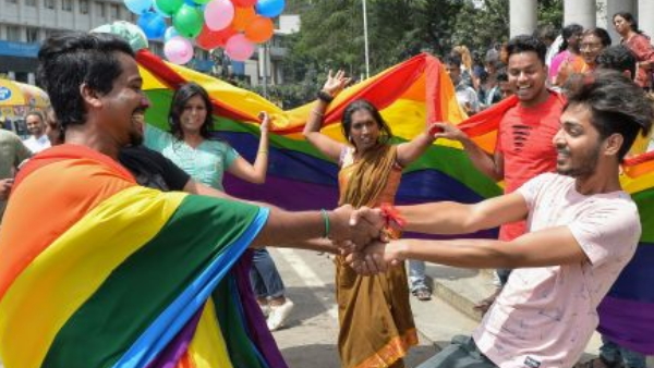 जिला पुलिस से मांगी सुरक्षा