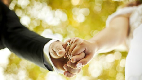 parents shocked after know about daughter love marriage parents shocked after know about daughter love marriage