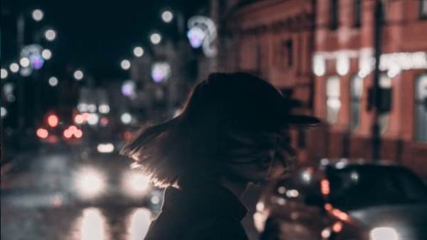 सूनी सड़कों पर आवश्यकता होने पर ही निकलें