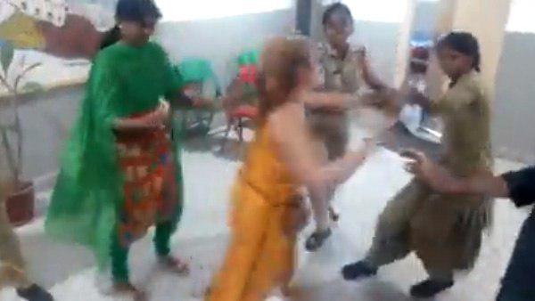 इन धाराओं में दर्ज हुआ केस इन धाराओं में दर्ज हुआ केस