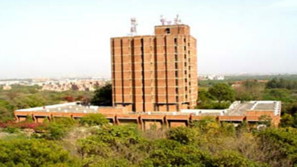 जेएनयू की लाइब्रेरी