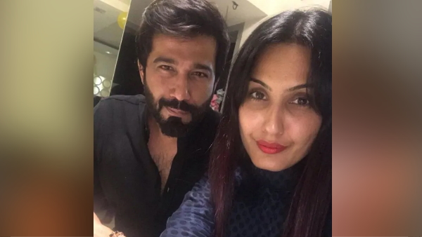 काम्या ने लगाई यूजर की क्लास