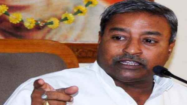 विनय कटियार 