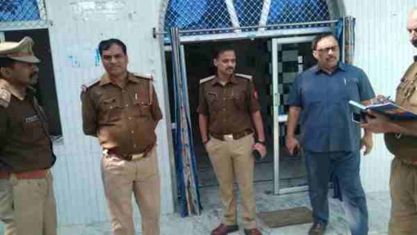 बारीकी से पुलिस ने की छानबीन