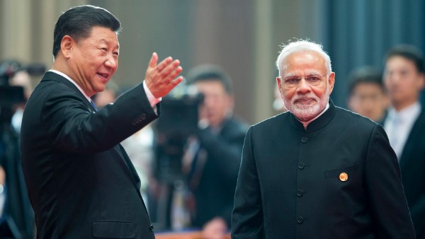 कश्मीर की जमीन हड़प रखी है चीन ने