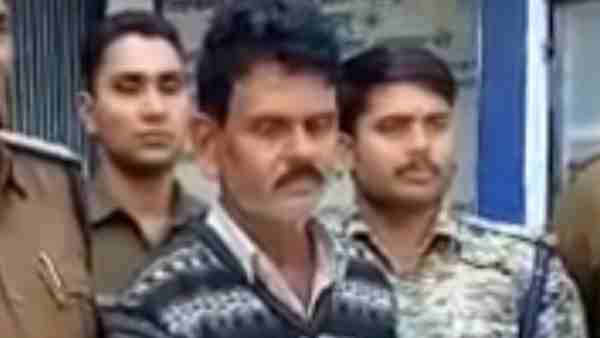  सलवार-सूट में भेजी थी फोटो