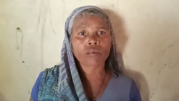 बेटा-बेटी के शव देख चीख पड़ी मां बेटा-बेटी के शव देख चीख पड़ी मां