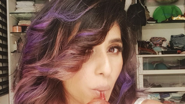 किस करने को कहा था