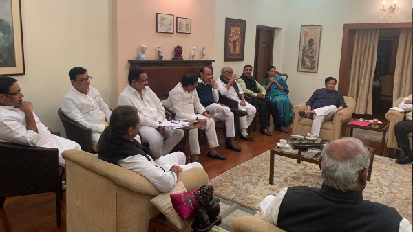 शरद पवार ने की पीएम मोदी से मुलाकात