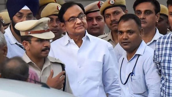 तीसरी तिमाही में GDP विकास दर के नतीजे और बदतर होंगेः चिदंबरम तीसरी तिमाही में GDP विकास दर के नतीजे और बदतर होंगेः चिदंबरम