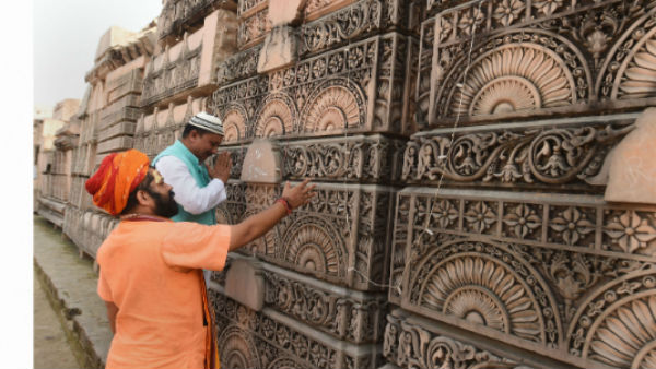 प्रस्तावित मंदिर होगा काफी भव्य 