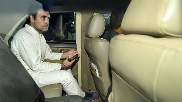 एयर ट्रैवल खर्च में आधे से ज्यादा राहुल के नाम एयर ट्रैवल खर्च में आधे से ज्यादा राहुल के नाम