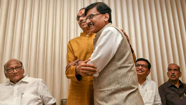 राउत ने की थी सेक्यूलर शब्द संविधान से हटाने की मांग