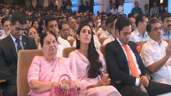 दुनिया की प्रमुख कंपनियों में शामिल हो चुकी है रिलायंस 