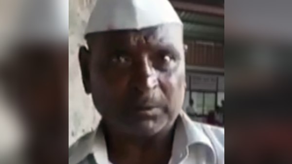 बस स्टॉप पर मिला नोटो का बंडल