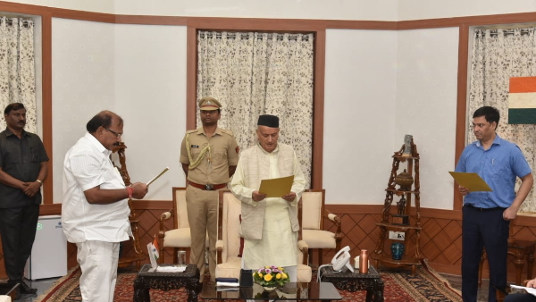 बुधवार को विधायकों को दिलाएंगे शपथ