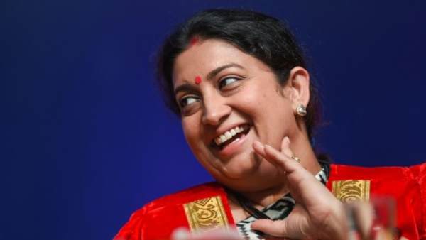 smriti irani, hillarious post, instagram, sleepless nights, स्मृति ईरानी, इंस्टाग्राम, स्मृति ईरानी इंस्टाग्राम, मजेदार पोस्ट