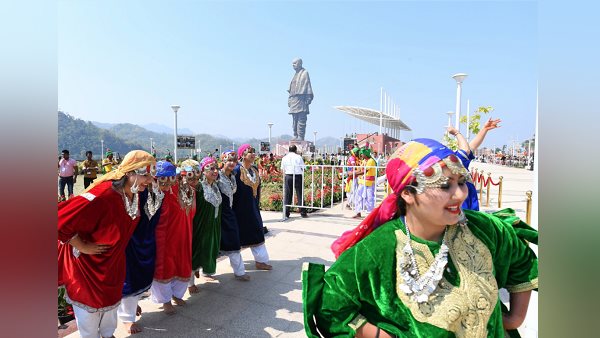 'स्टैच्यू ऑफ यूनिटी' ने यूं पाया था सबसे ऊँची मूर्ति का दर्जा