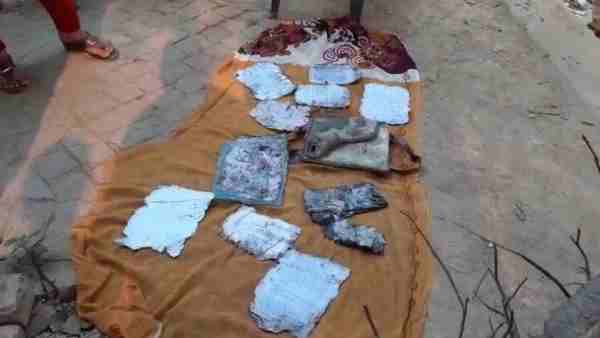 Swami Chinmayanand Case: SIT team recovered bags and documents from drain Swami Chinmayanand Case: SIT team recovered bags and documents from drain