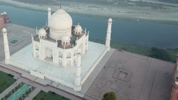 22 साल में बनकर तैयार हुआ था ताजमहल 22 साल में बनकर तैयार हुआ था ताजमहल