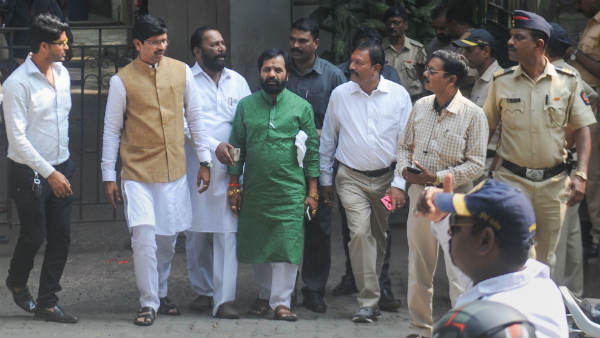 बीजेपी टॉप लीडरशिप ने मुझे कोई फोन नहीं किया- विधायकों से बोले उद्धव