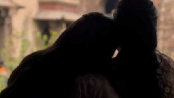 सहेली ने महिला कांस्टेबल पर दूसरी युवती के साथ संबंध का लगाया आरोप सहेली ने महिला कांस्टेबल पर दूसरी युवती के साथ संबंध का लगाया आरोप