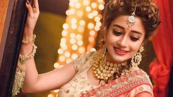 बॉलीवुड में भी कर चुकीं है काम बॉलीवुड में भी कर चुकीं है काम