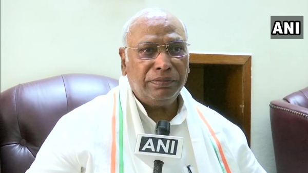 Mallikarjun furious over the reorganization of Nehru Memorial, then the Union Minister gave this answer Mallikarjun furious over the reorganization of Nehru Memorial, then the Union Minister gave this answer