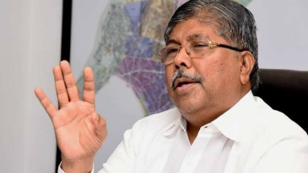 राज्यपाल से मिले बीजेपी नेता राज्यपाल से मिले बीजेपी नेता