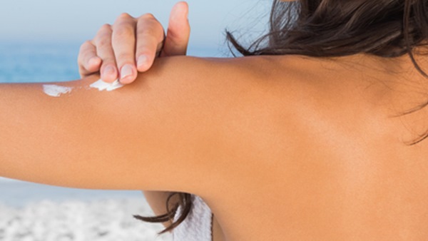 सनस्क्रीन से कमजोर हुई हड्डियां