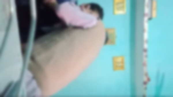 बहू के साथ ससुर करता था जबरदस्ती