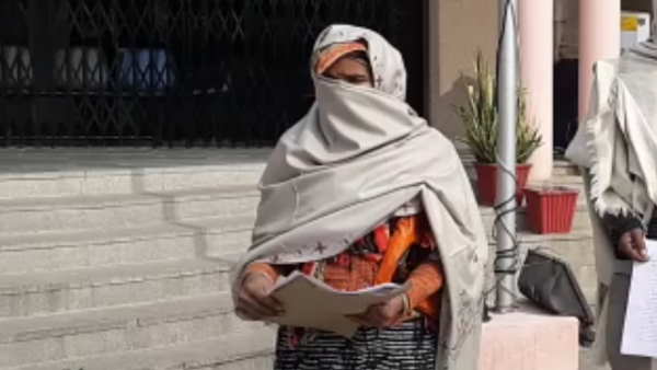 bagpat woman demand euthnasia from dm bagpat woman demand euthnasia from dm